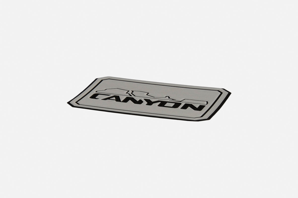 Hard Cooler Traction Pads Outfitter 22 V2 Storm Grey Accessories 22HCTPG-Perspective-TractionPadOnly